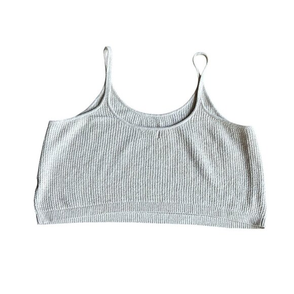 Old Navy Women's Cream Crop Tank Top - Picture 3 of 6